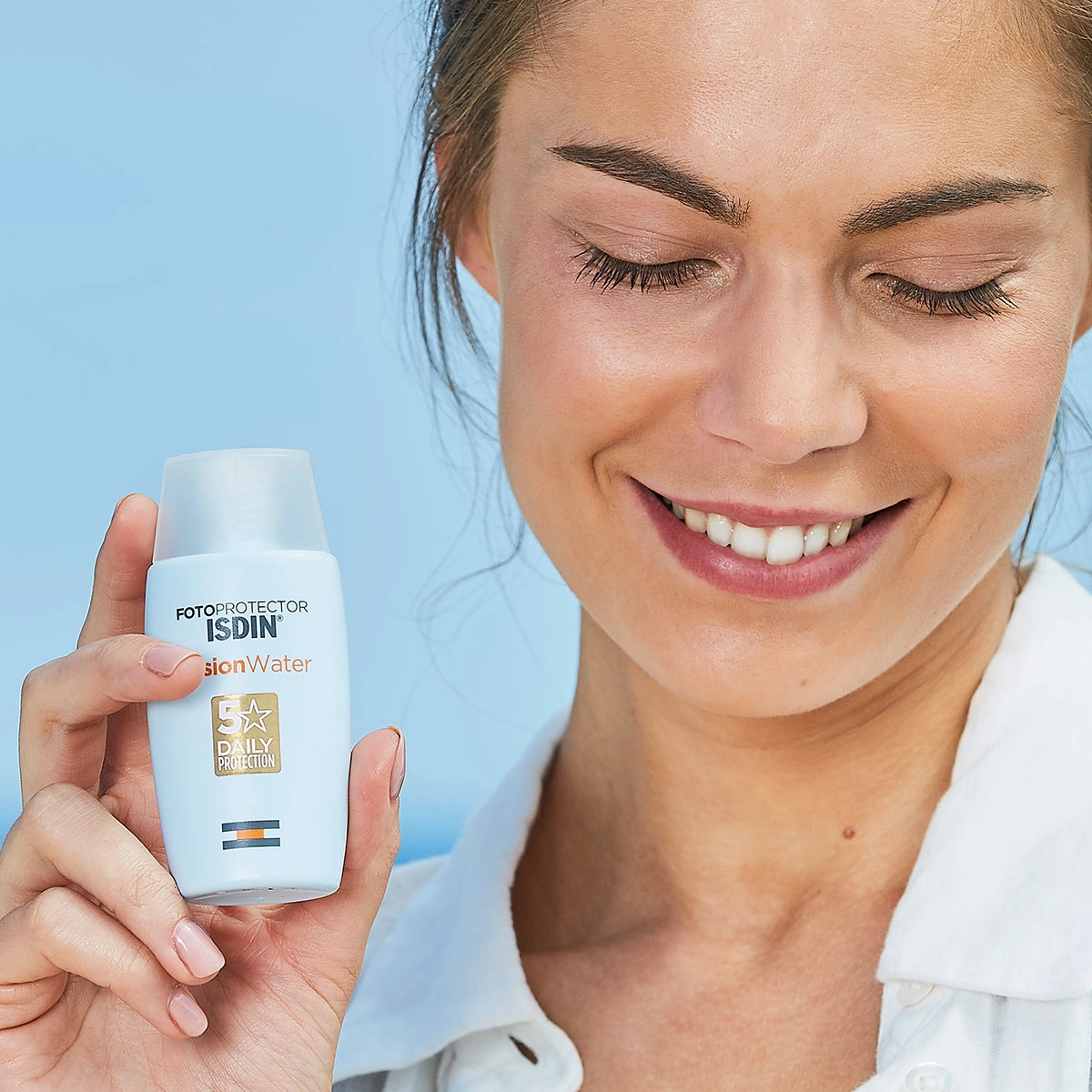 ضد آفتاب فیوژن واتر SPF50 بدون رنگ ایزدین